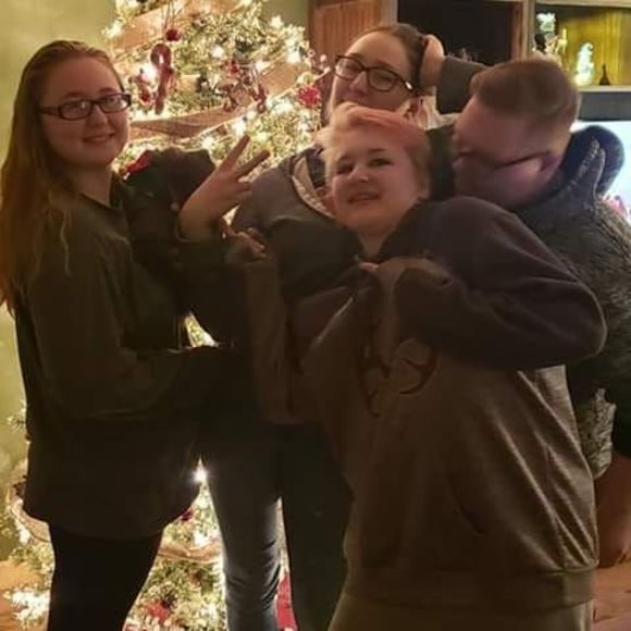 Meet your Posher, Devin - Picture 1 of 1